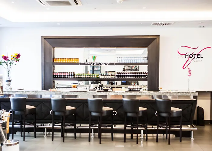 Elaya West, Trademark By Wyndham 4* Wenen