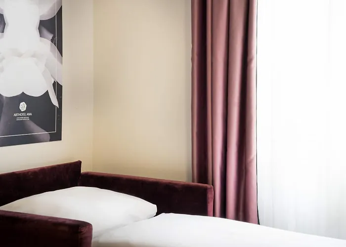 Elaya West, Trademark By Wyndham Hotel 4*