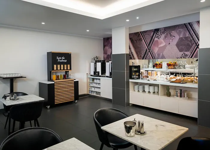 Hotel Elaya West, Trademark By Wyndham Wenen