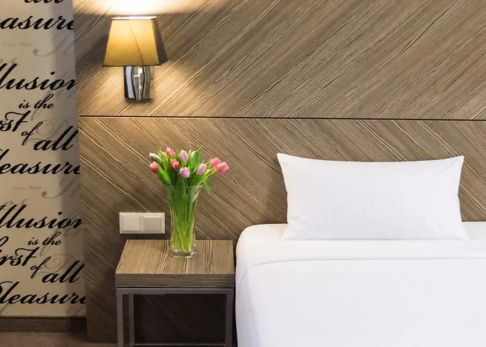 Elaya West, Trademark By Wyndham Hotel Wenen